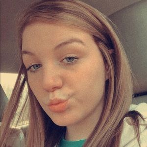 Meet your Posher, Addie